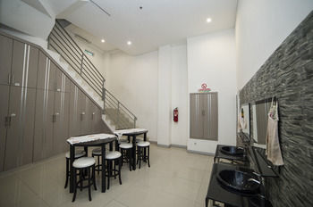 Airy Syariah Pemurus Baru Bumi Mas Raya 25 Banjarmasin Hotel Banjarmasin  Exterior photo